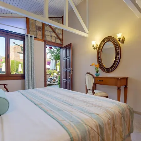 Luna Begonvil Tas Evler Otel 3*