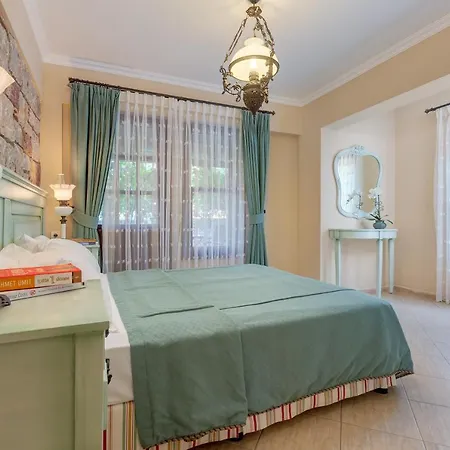 Luna Begonvil Tas Evler Szálloda