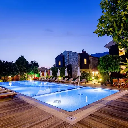 Otel Luna Begonvil Tas Evler