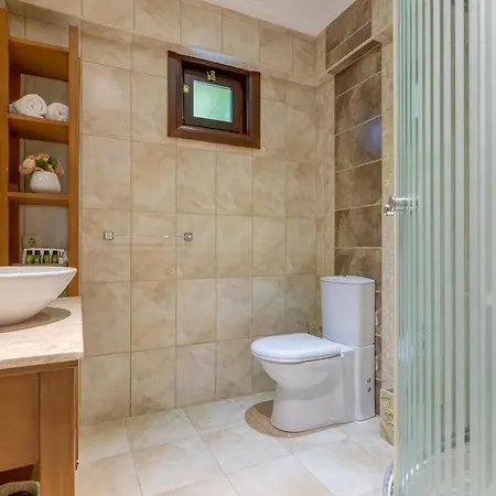 Luna Begonvil Tas Evler